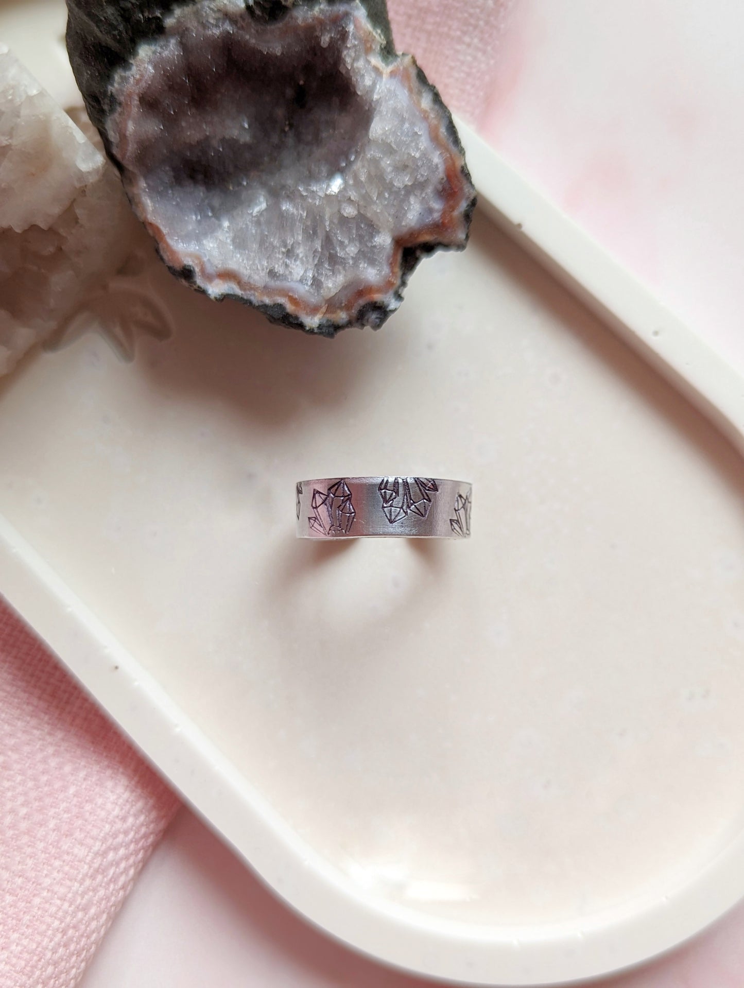 Crystal Pattern Ring