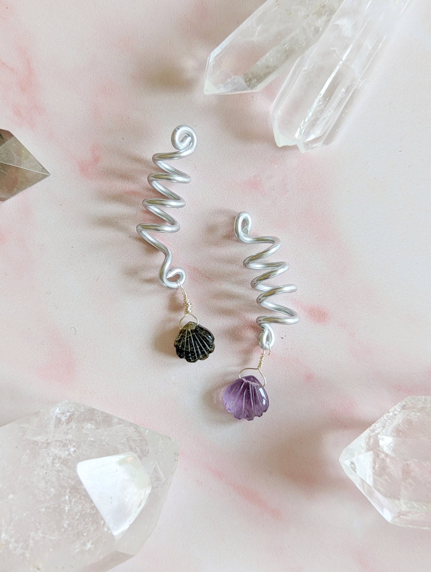 Crystal Shell Hair Spiral