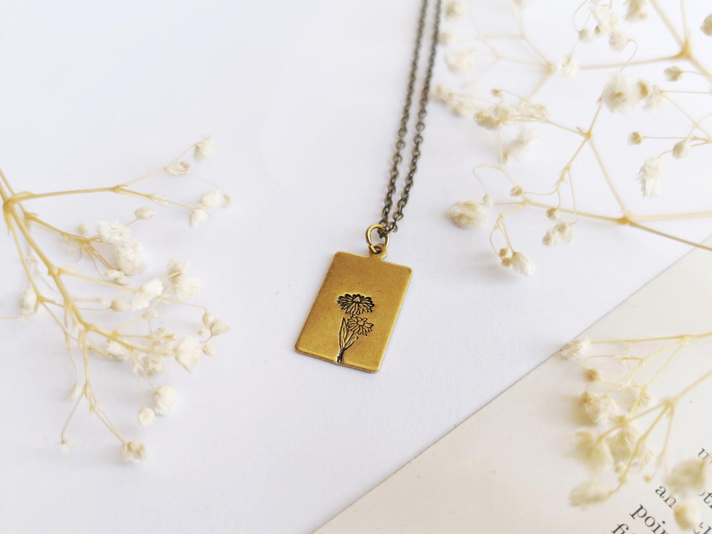 Daisy Necklace