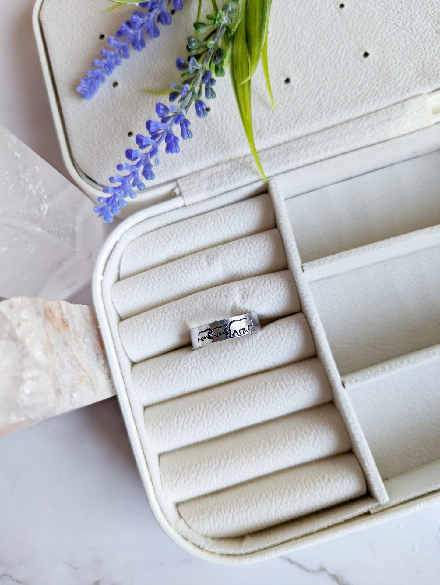 Mama Bear Thumb Ring