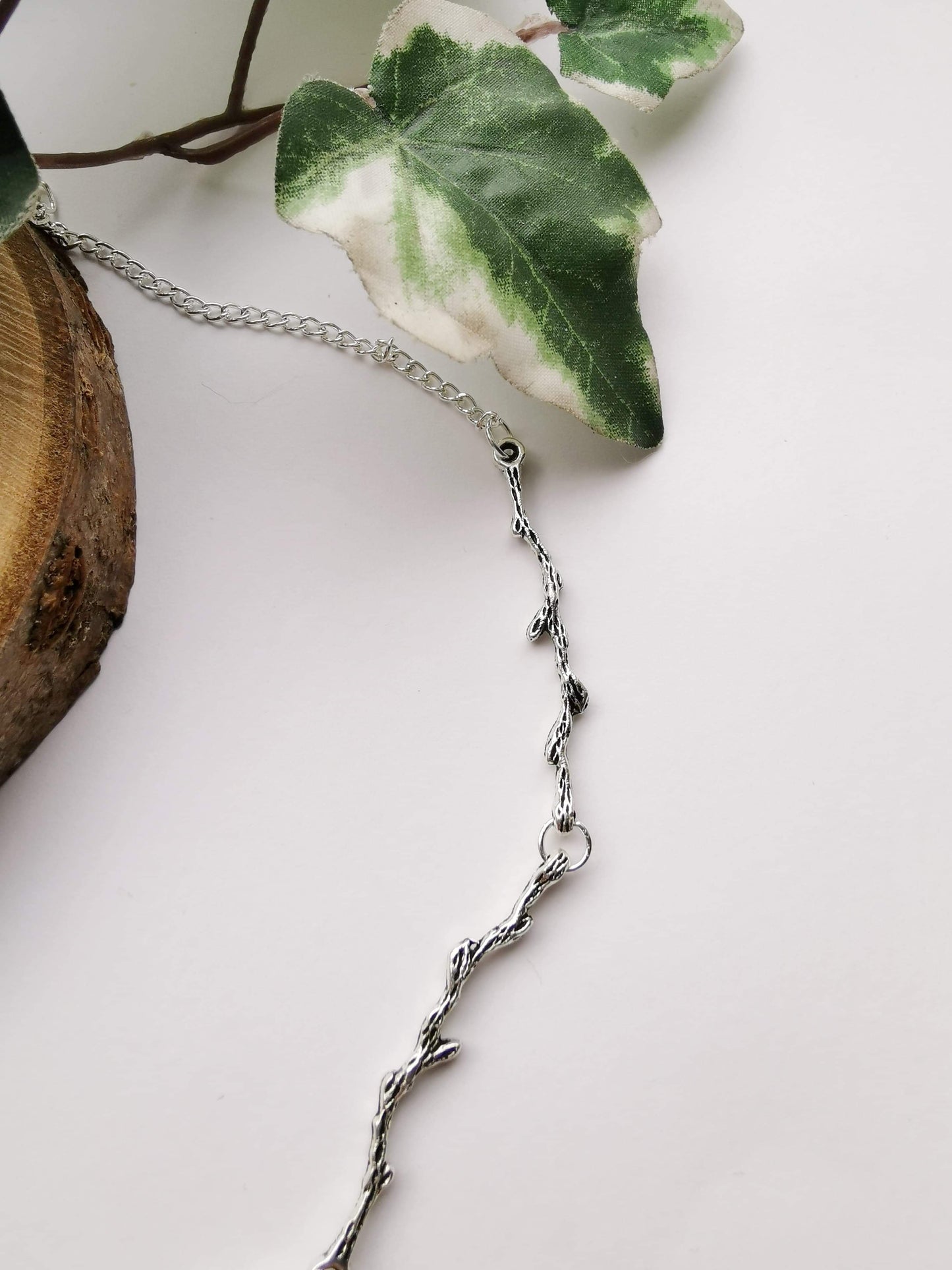 Branch Choker