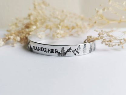 Wanderer Mountain Bangle