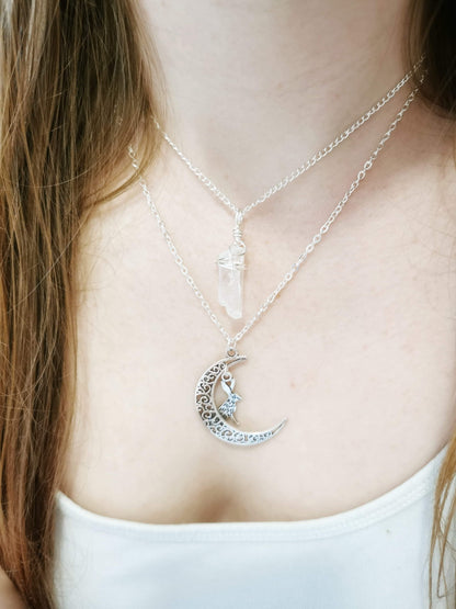 Double Layered Hare Crystal Necklace